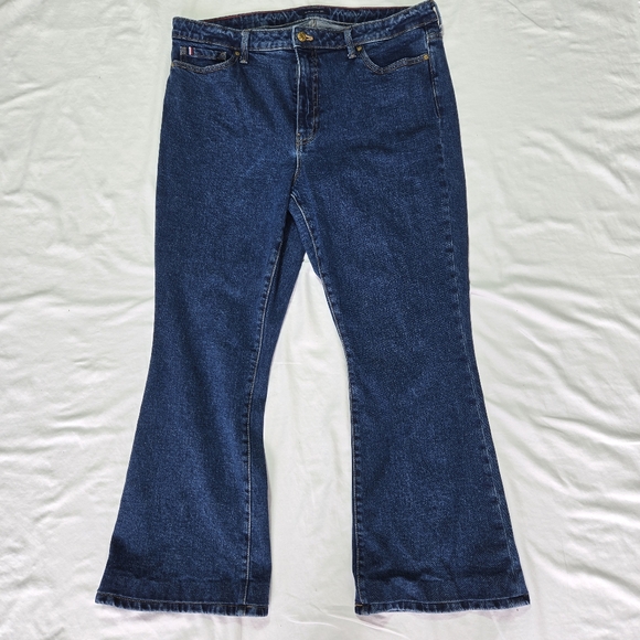 Tommy Hilfiger women's denim bootcut jeans size 16 slimming panels flattering - Picture 15 of 16